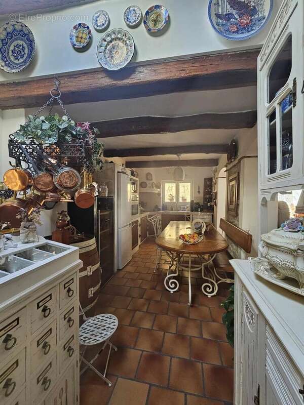 Maison à MOUSSAN