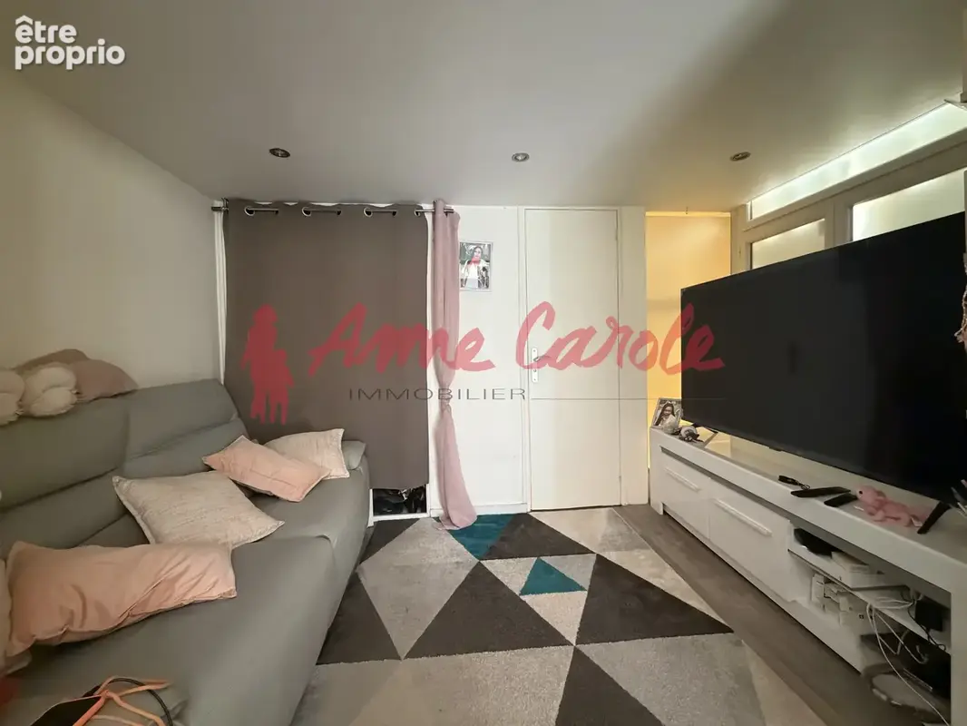 2 p 25 M2 idéalement située - photo 6