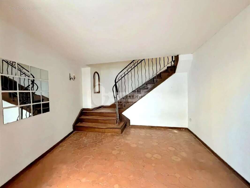 Appartement à ARLES