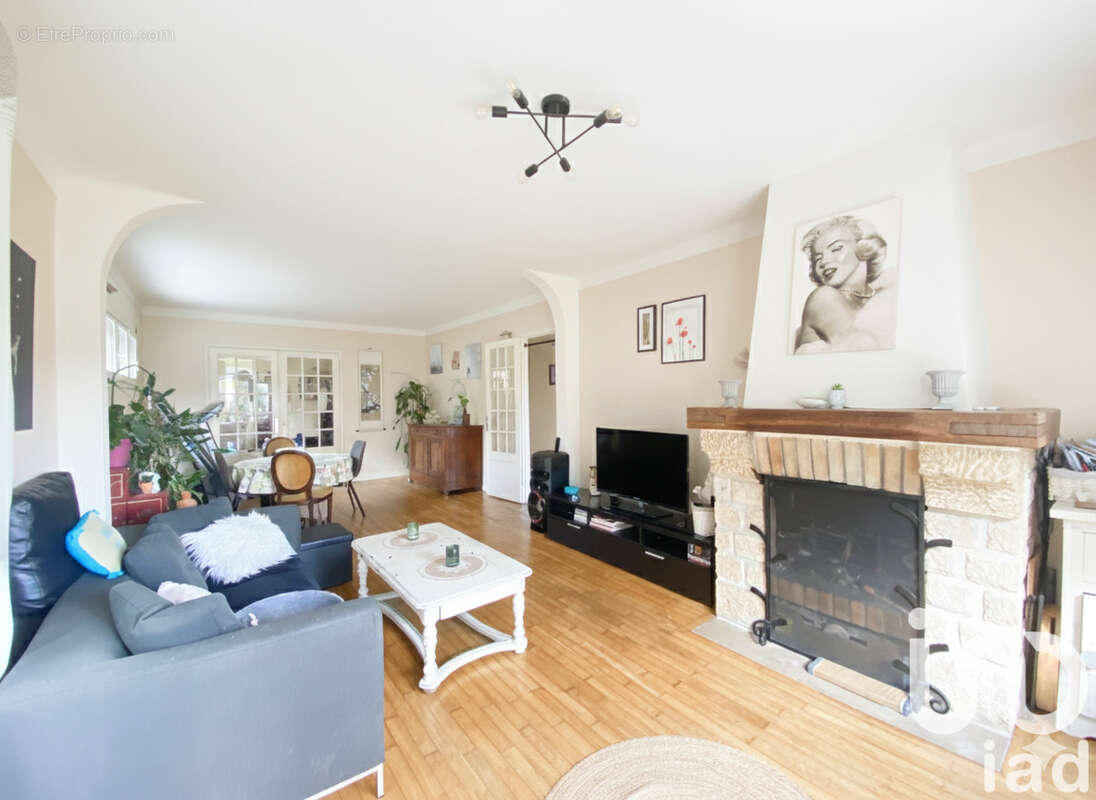 Photo 3 - Maison à NANTEAU-SUR-ESSONNE