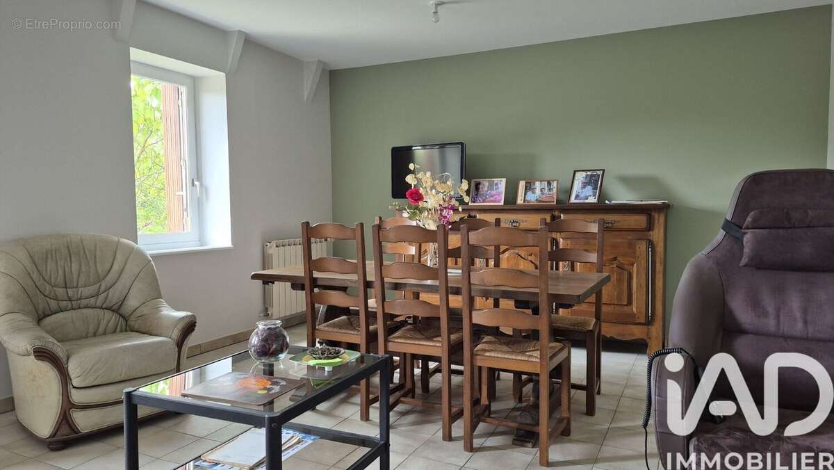 Appartement 100 m² à Saint-Felix-De-Lunel  - photo 5
