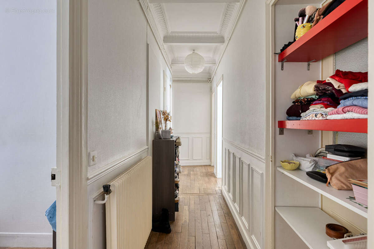 Appartement à PARIS-18E