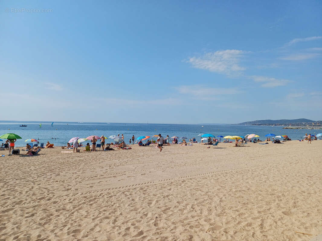 Appartement à FREJUS