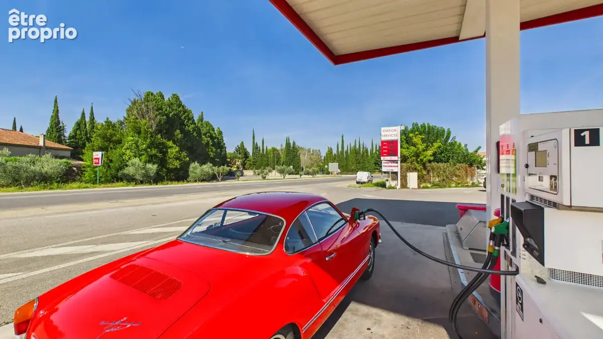 Photo Commerce à Saint-Remy-De-Provence au prix de 595 000€