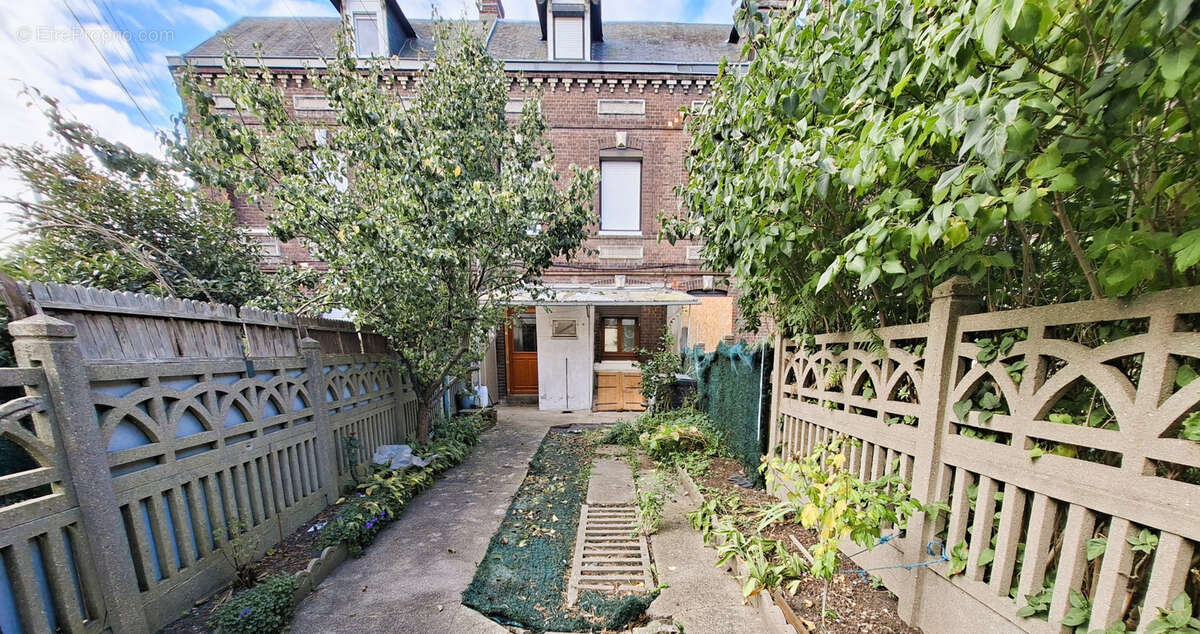 Maison à LE PETIT-QUEVILLY