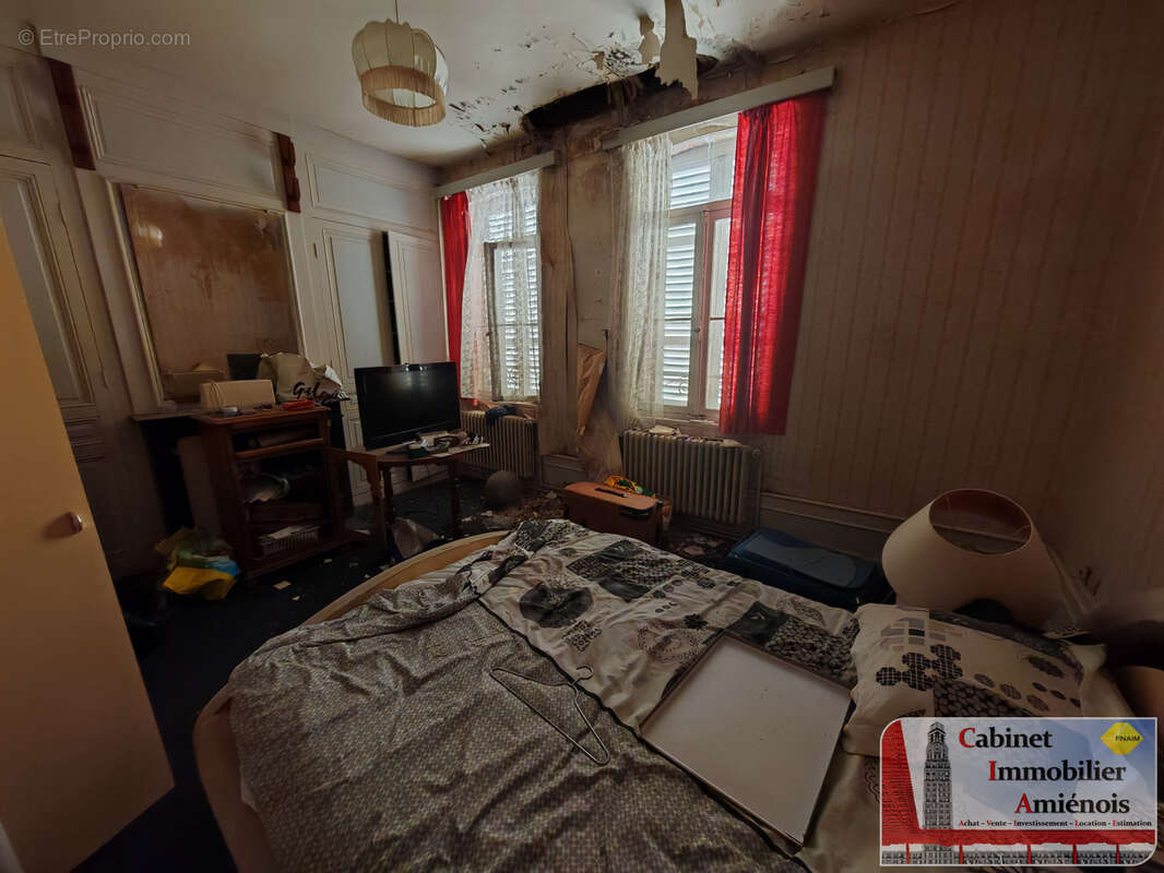 Amiens - Henriville : amiénoise 100m2 avec 2 chambres, bureau et cour - photo 8
