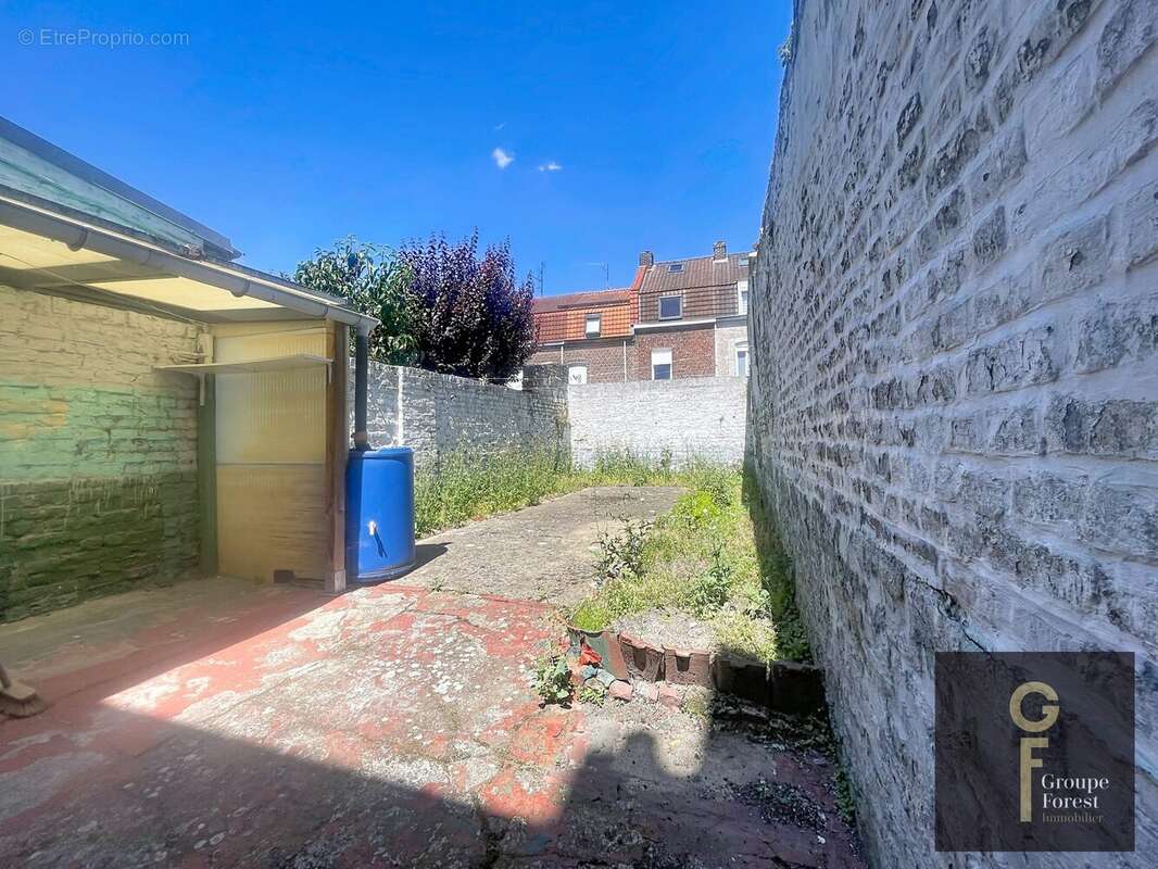 Maison à LA MADELEINE