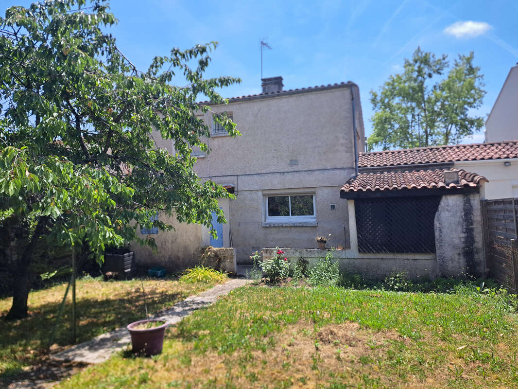 Maison 95 m² à Auch  - photo 11