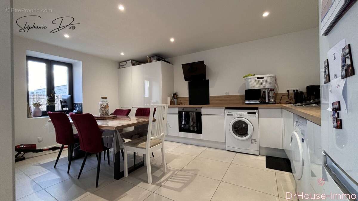 Maison à LA CHAPELLE-SAINT-MESMIN