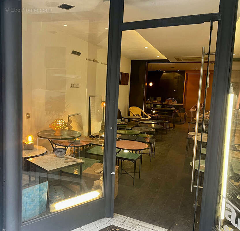 Autre à MARSEILLE-6E