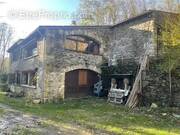 Maison à LE COLLET-DE-DEZE