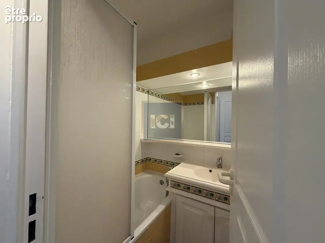 Appartement 2 pièces 27 m² à vendre à Grimaud (83310) - photo 6