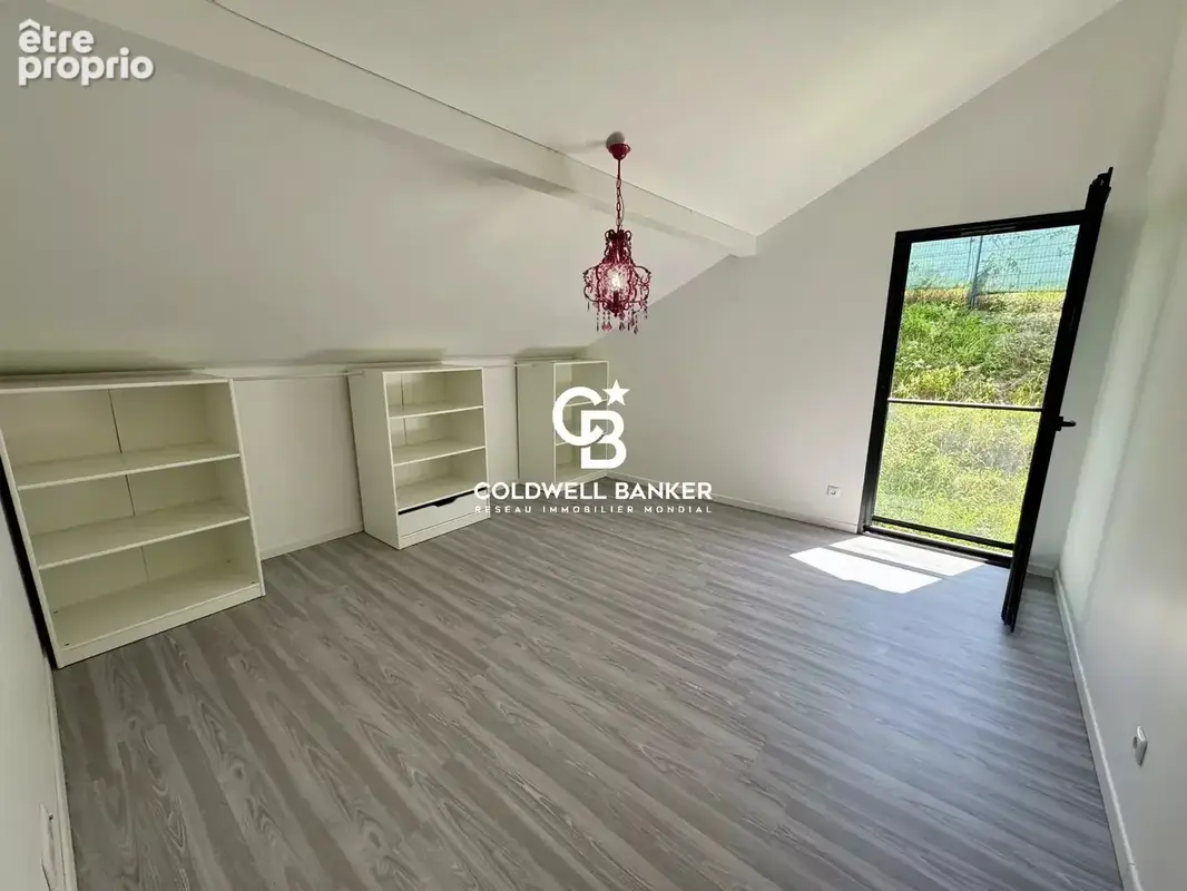 Villa contemporaine 280 m² avec piscine et vue panoramique sur Genève - photo 10