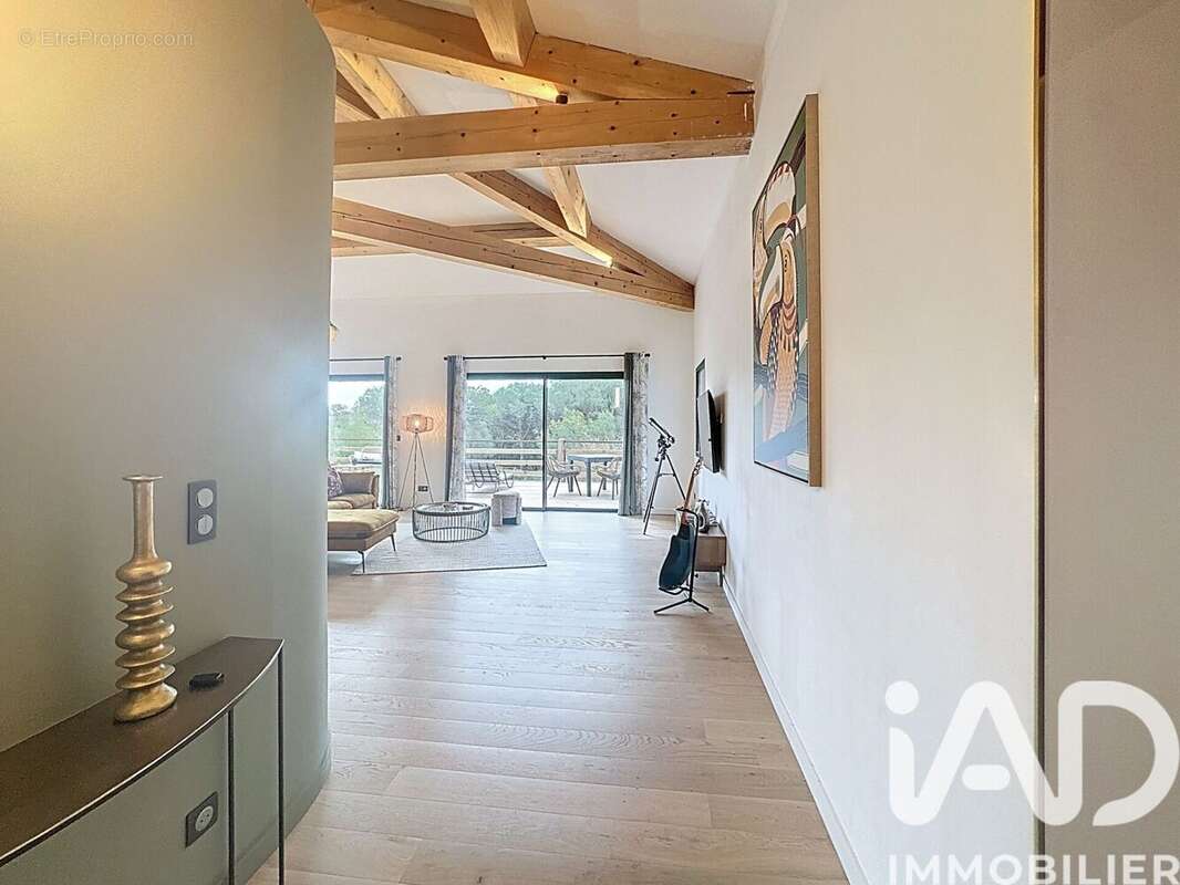 Maison 107 m² à Servian  - photo 3