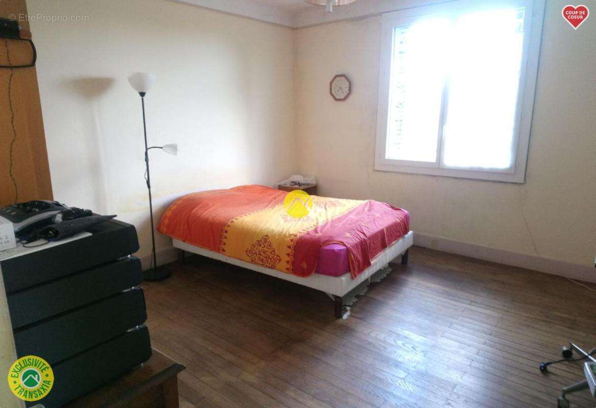 Maison à SAINT-AMAND-MONTROND