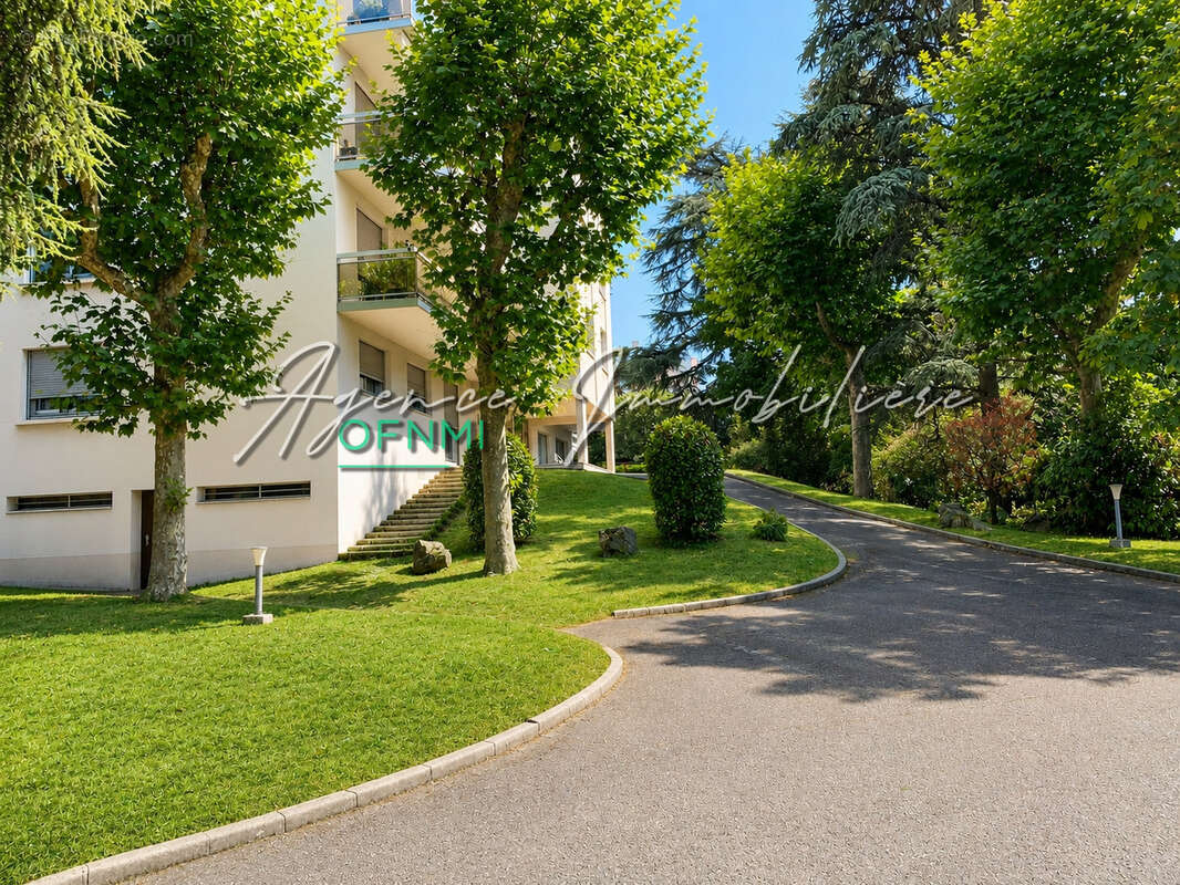 F3 dans cadre de verdure - photo 16