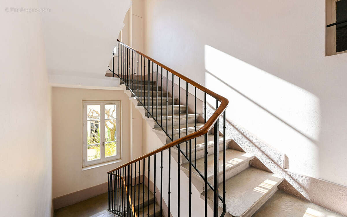 Appartement à LYON-8E