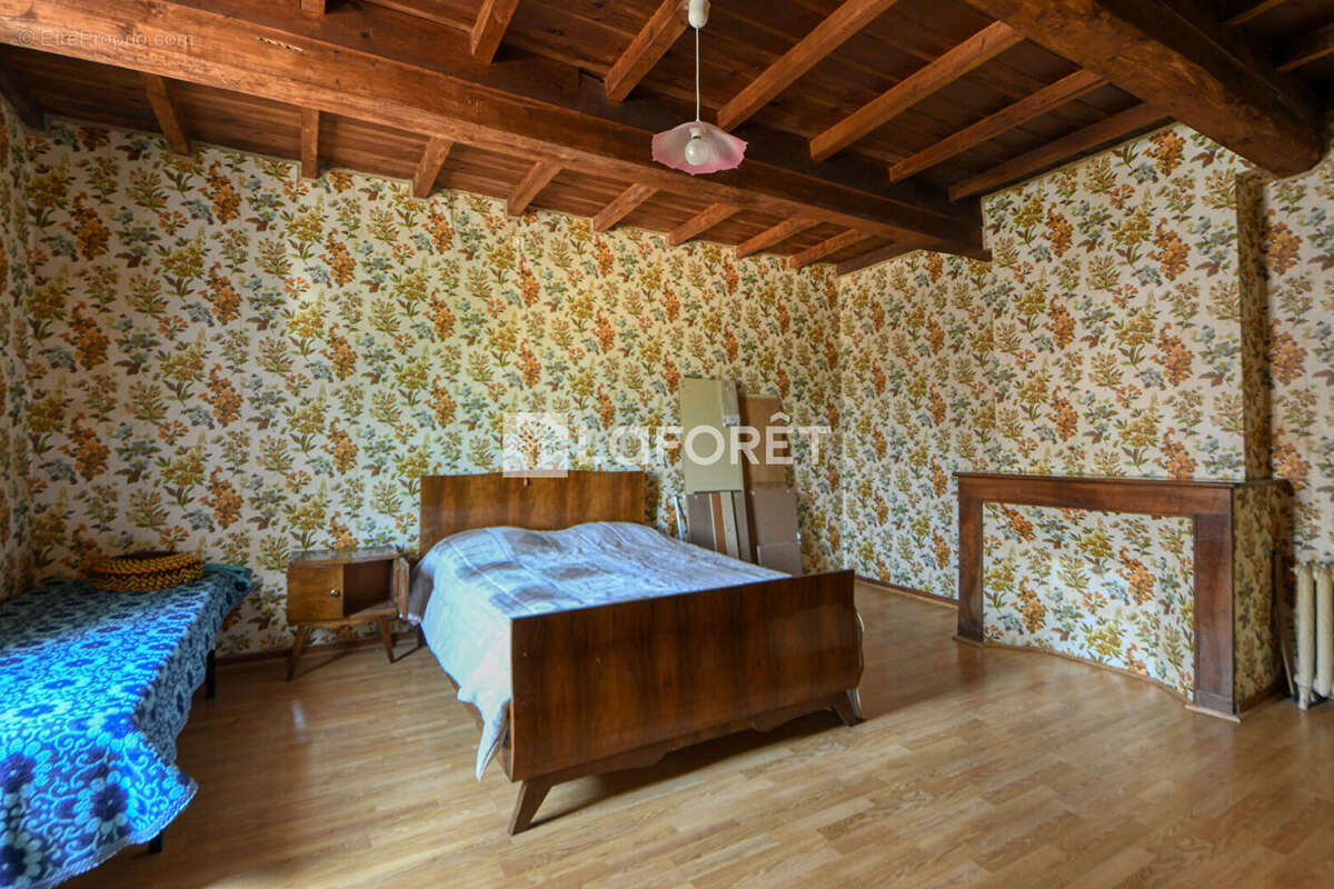 Maison à LISLE-SUR-TARN