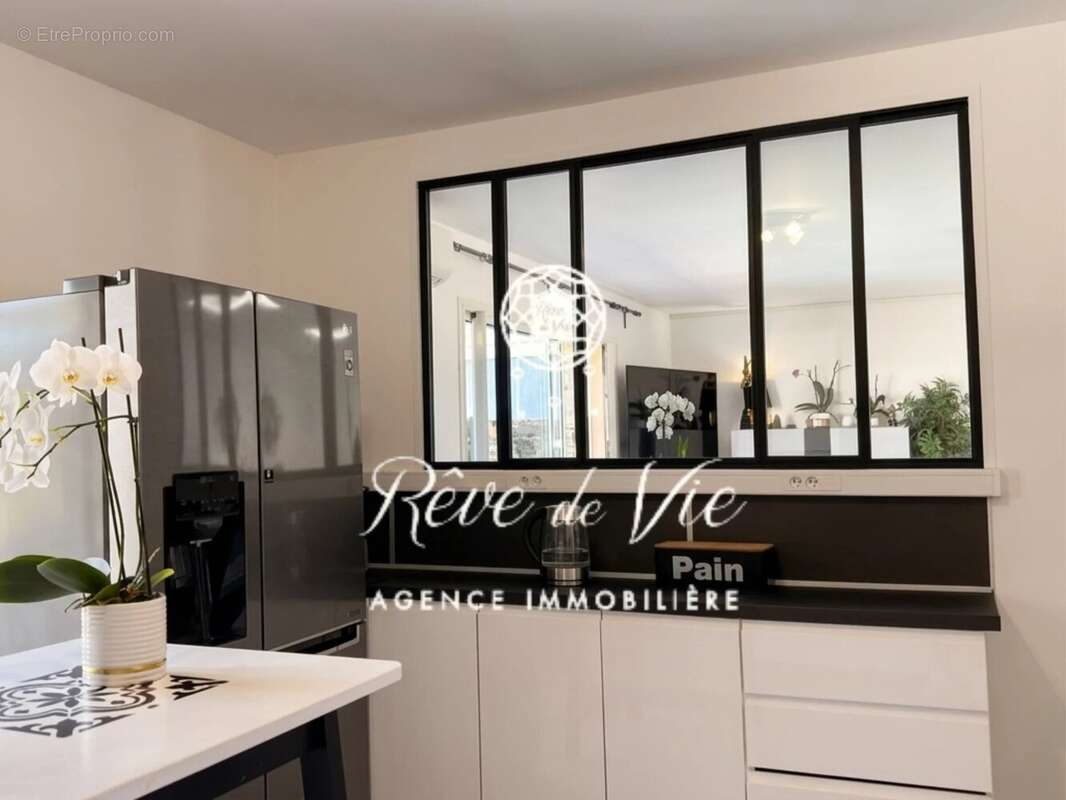 Maison à BORMES-LES-MIMOSAS