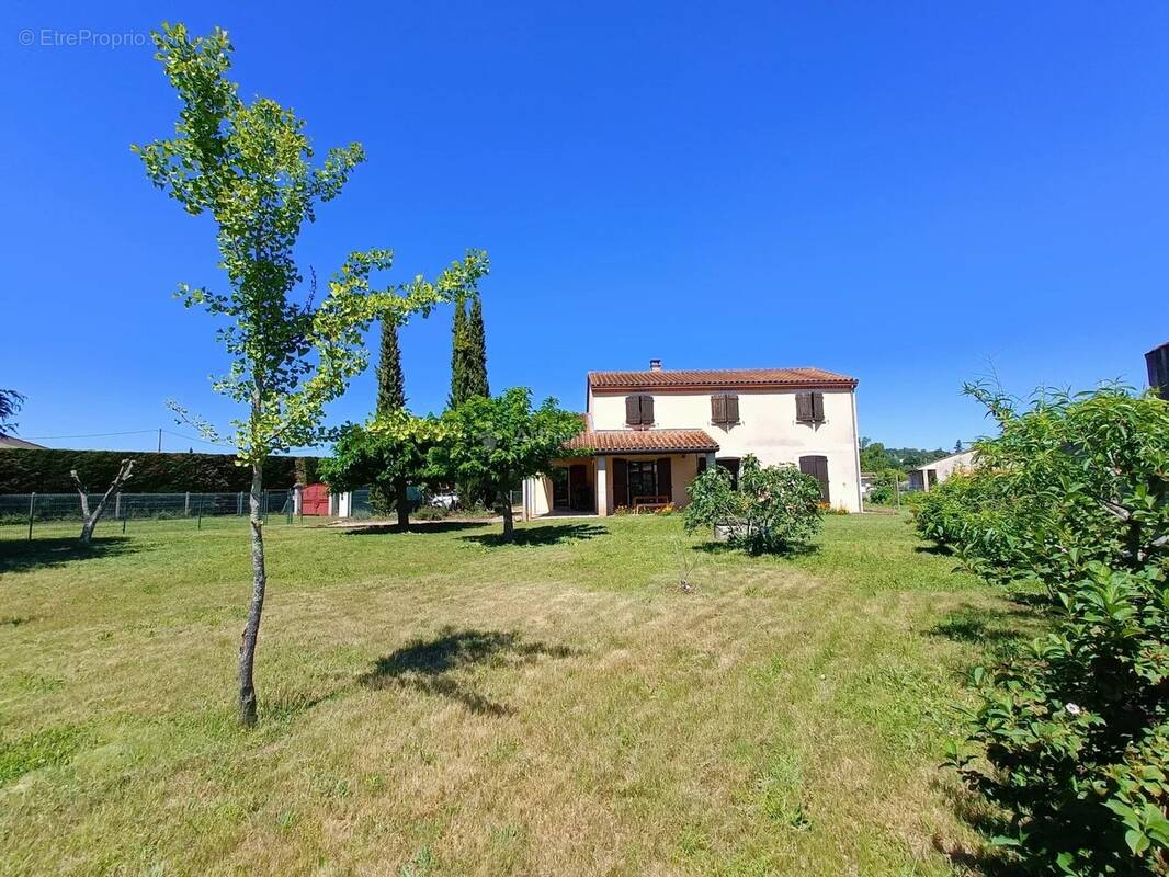 Maison à LESCURE-D&#039;ALBIGEOIS