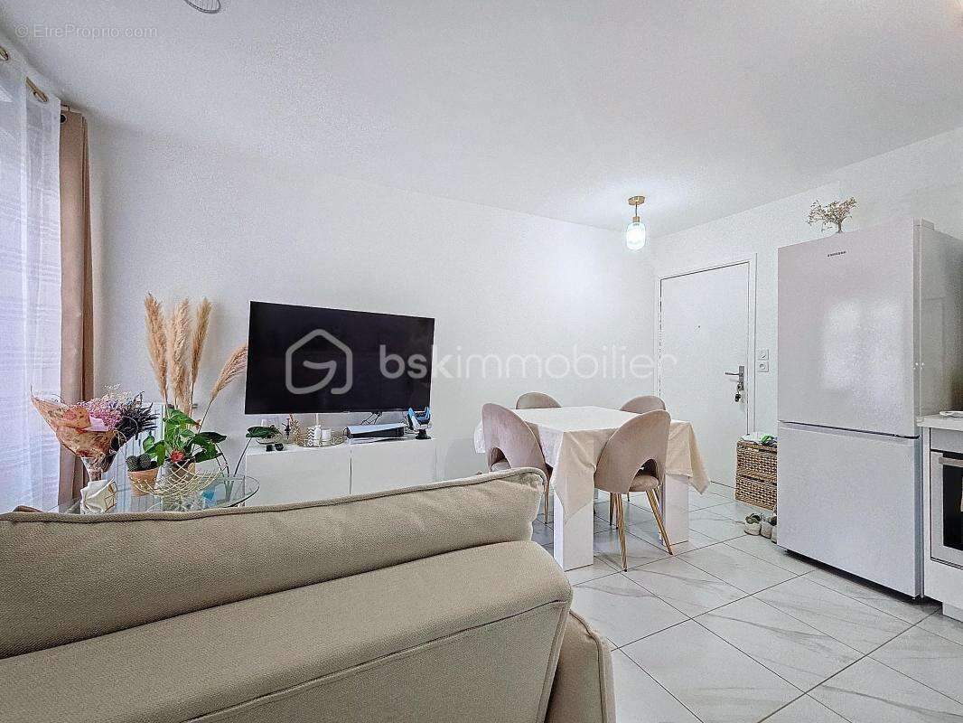 Appartement à CHELLES