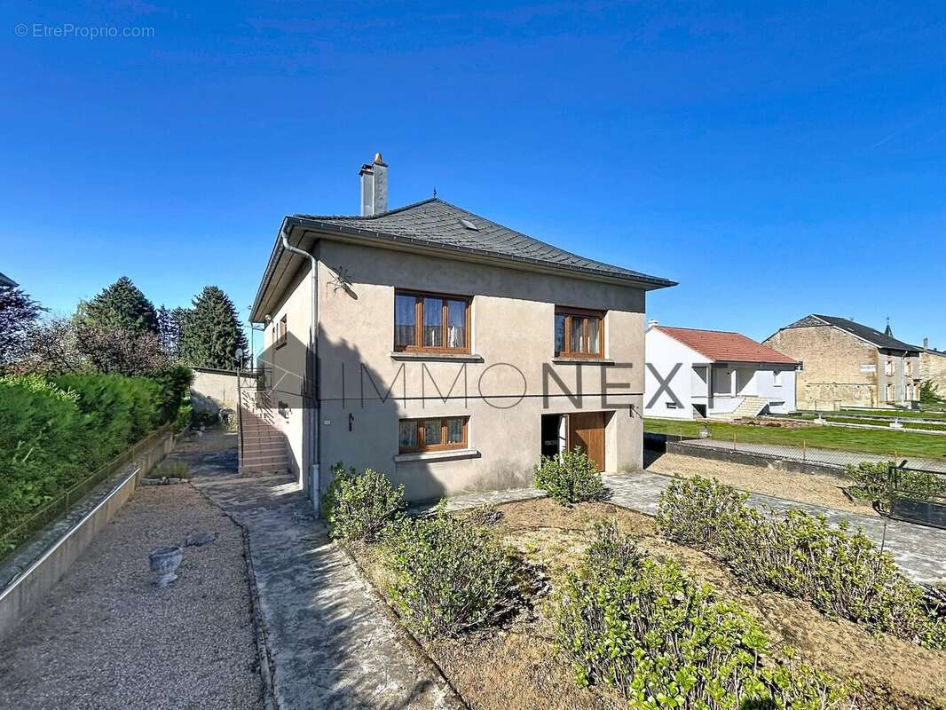 Maison à ANGEVILLERS