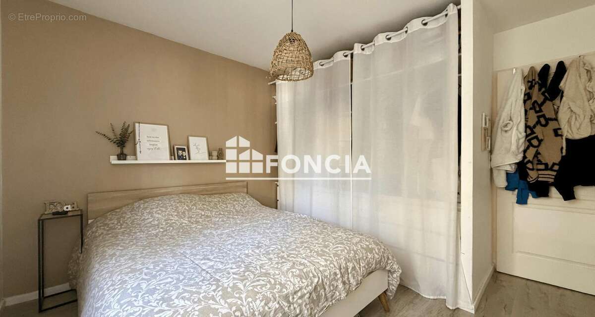 Appartement à MEYLAN