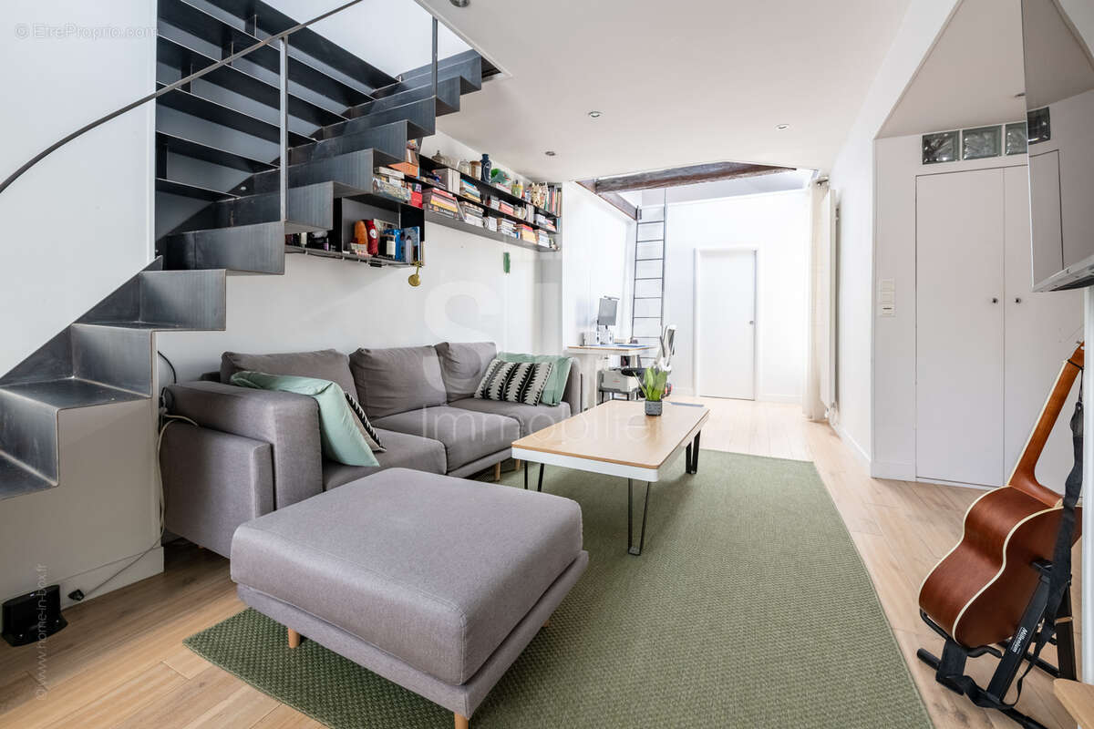 Appartement à PARIS-12E