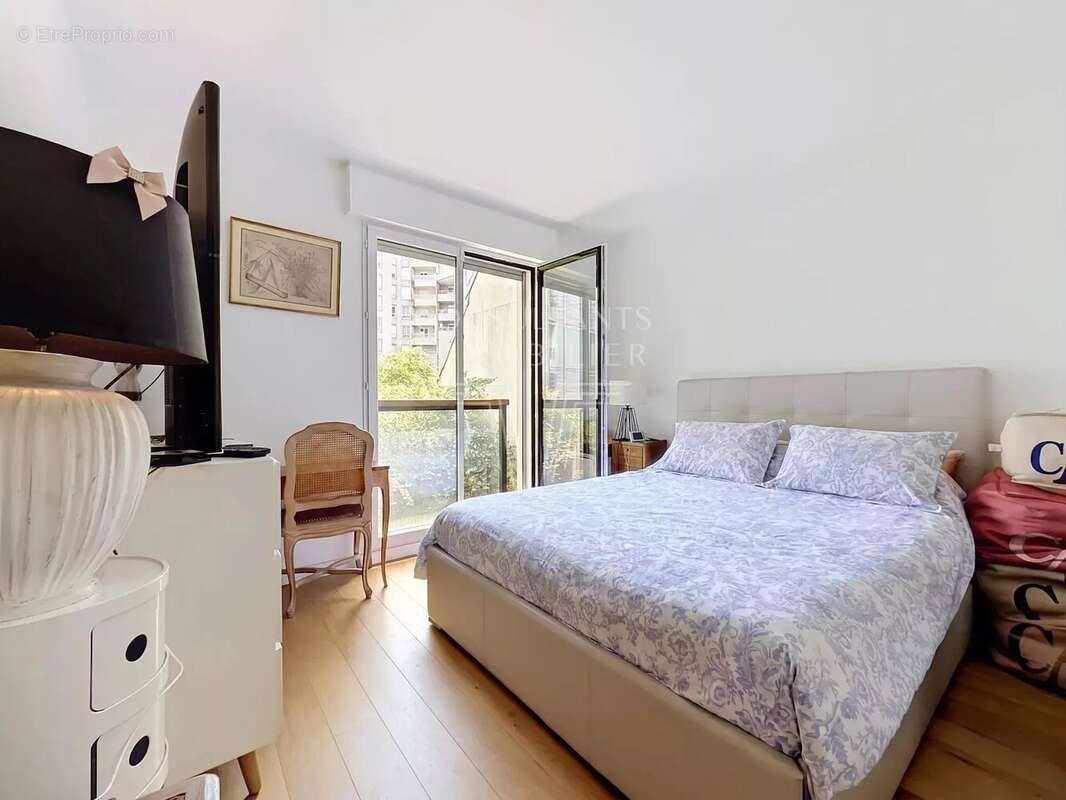 Appartement à BOULOGNE-BILLANCOURT
