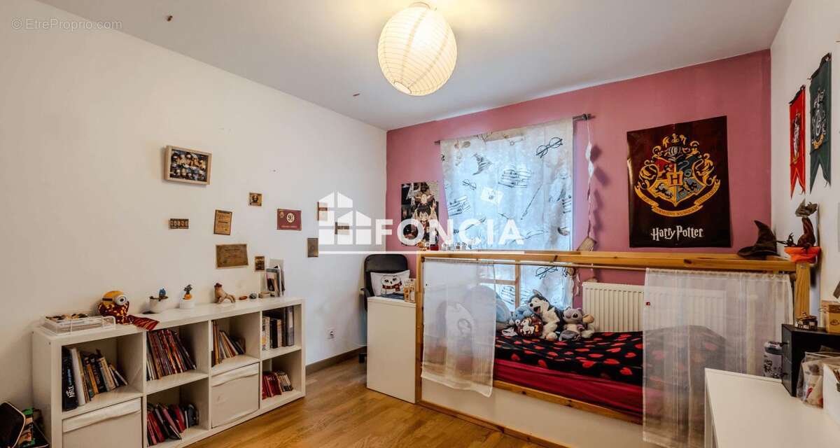 Appartement à SAINT-JULIEN-EN-GENEVOIS