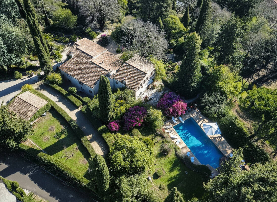 Maison à GRASSE