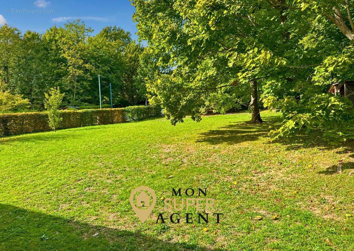 Maison à LE MEE-SUR-SEINE