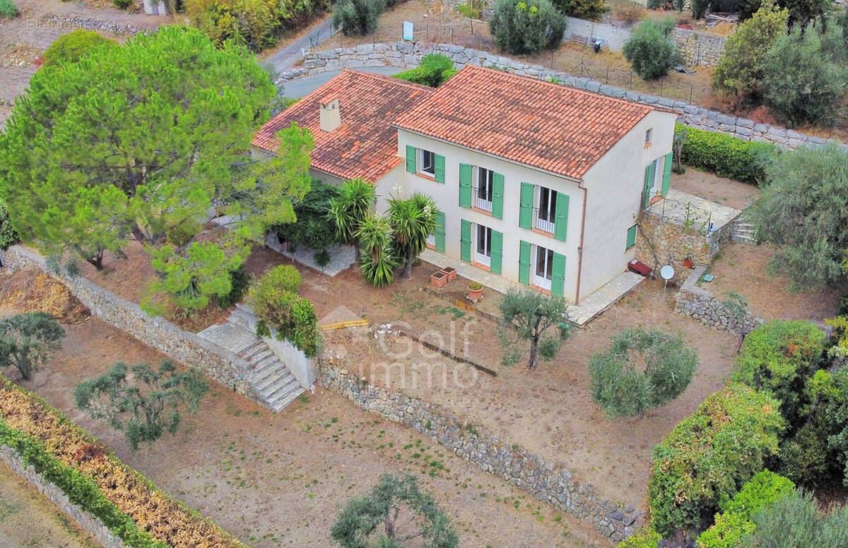 Maison à GRASSE