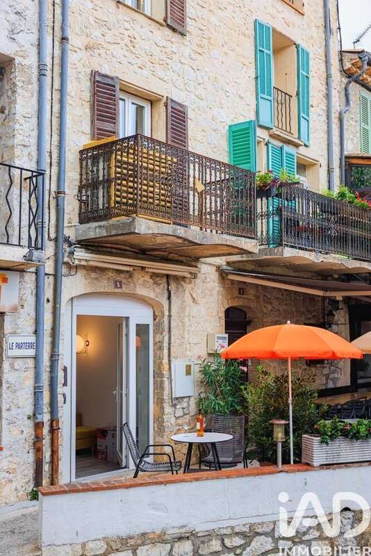 Photo 2 - Maison à TOURRETTES-SUR-LOUP