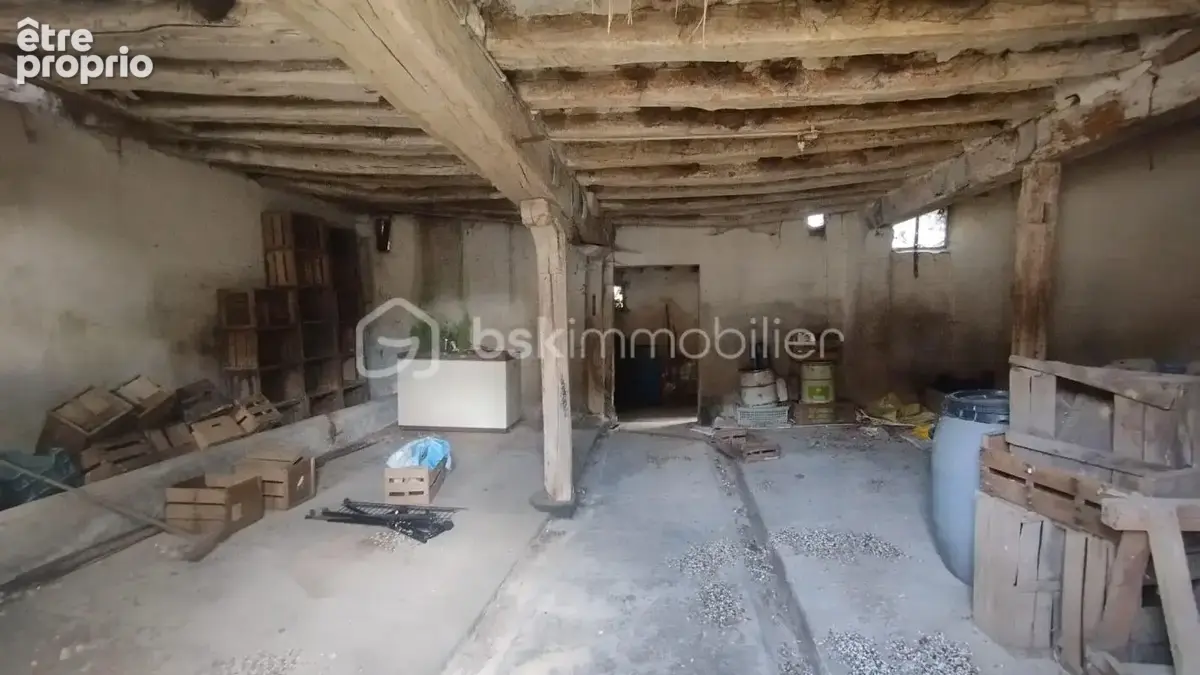 A saisir longere 3 chambres nombreuses dependances sur plus de 2 hectares - photo 13