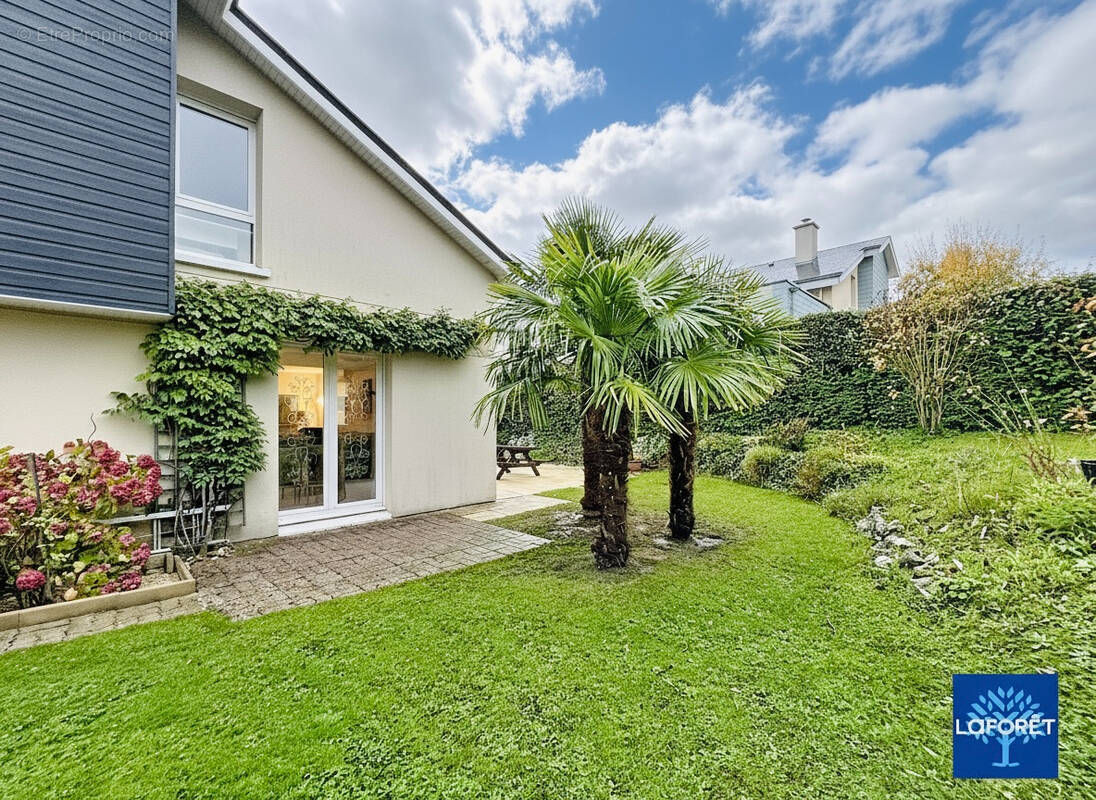 Maison à HEROUVILLE-SAINT-CLAIR