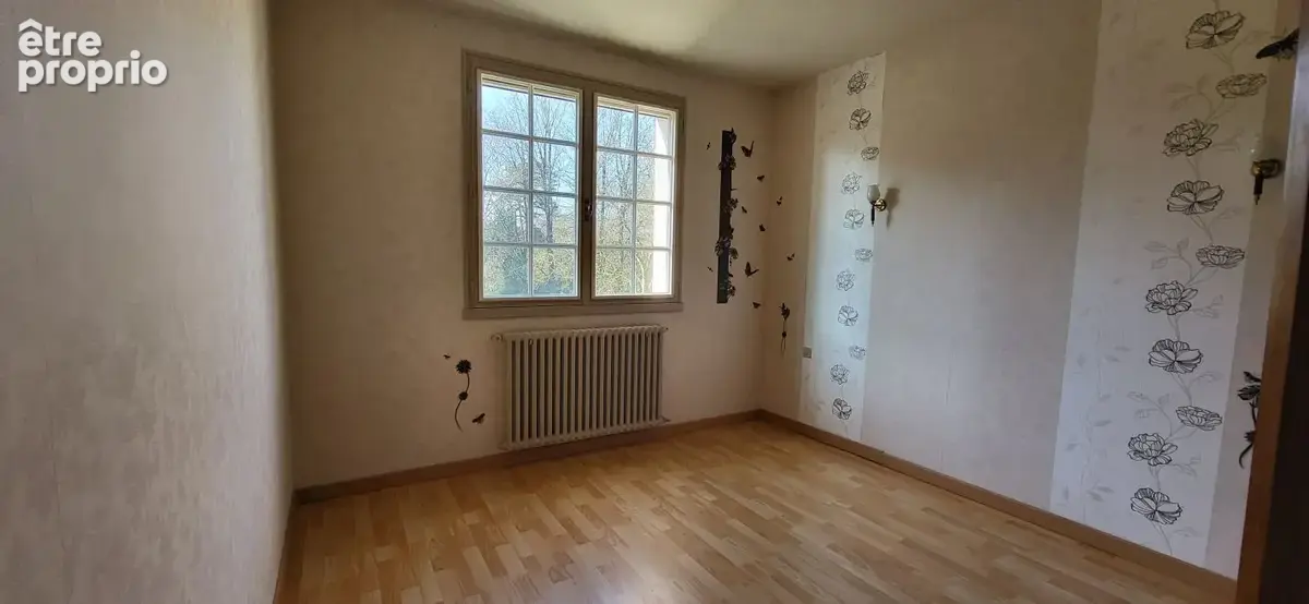 Maison 8 pièces 133 m² à vendre à Saint-Hilaire-Des-Loges (85240) - photo 3