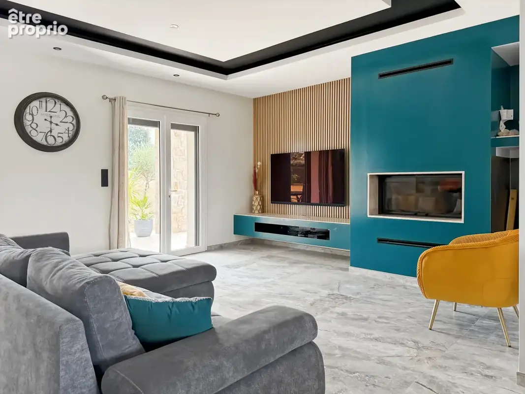Superbe Maison en Pierre   Entièrement Rénovée   6 Chambres   Piscine   124 m2 de Garage & Ateliers   Terrain - photo 18