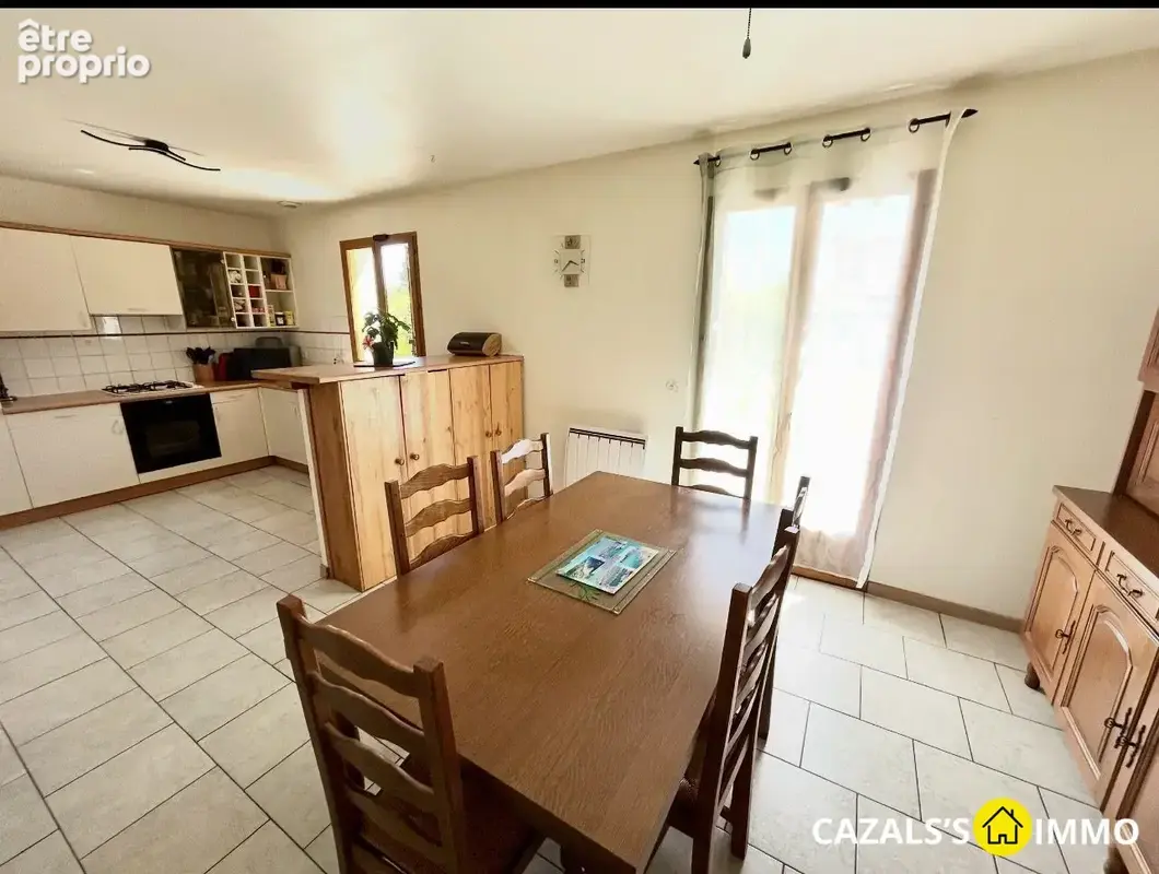 Maison 155 m² à Saint-Sauveur-Sur-Ecole  - photo 5