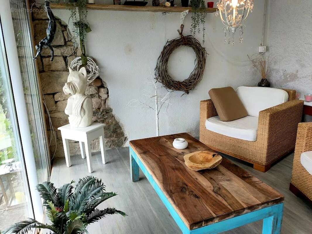 Maison à REGNEVELLE