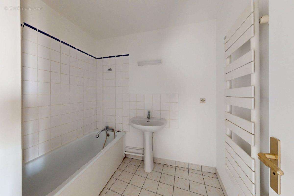 Duplex - 27 rue d’Estienne d’Orves-lot 8 - photo 12