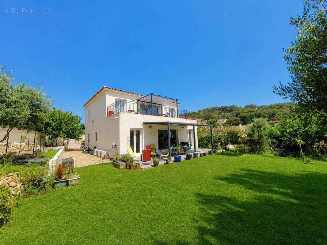 Maison à ENSUES-LA-REDONNE