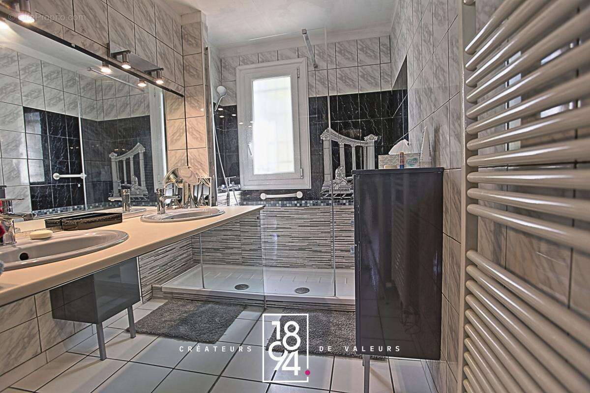 Nimes - Maison plain-pied 90 m2 avec garage - photo 9
