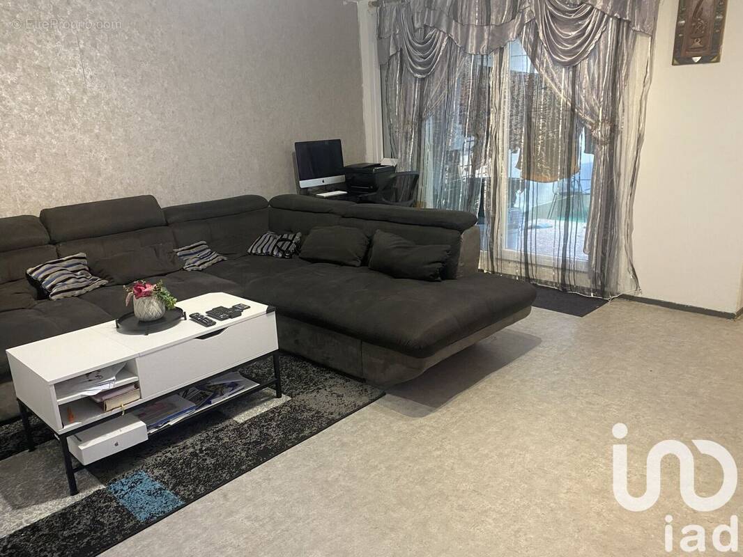 Photo 1 - Appartement à LOGNES