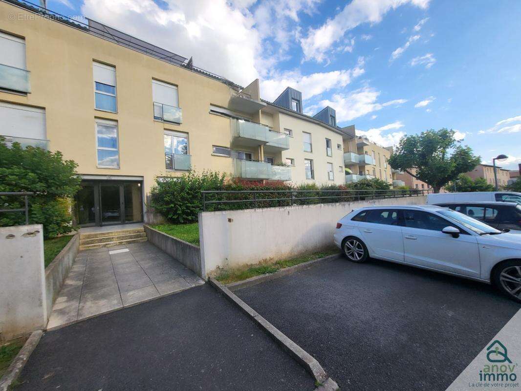 Appartement à NEUVILLE-SUR-SAONE