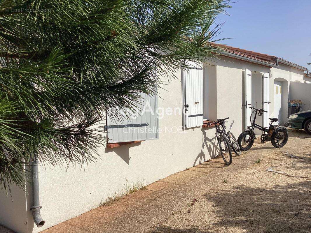 Maison T 3, proche des commodités,des plages de la Fautes sur mer - photo 3