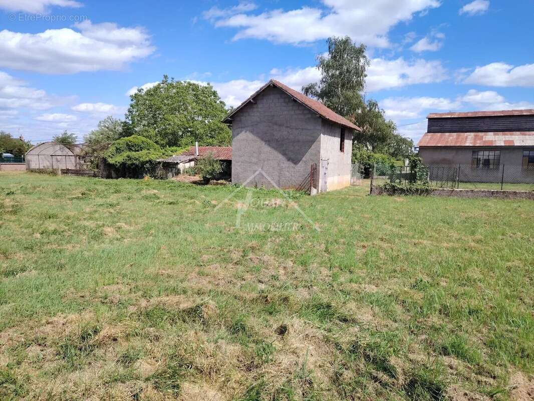 Grande maison familiale à Saligny-sur-Roudon, 6 chambres - photo 9