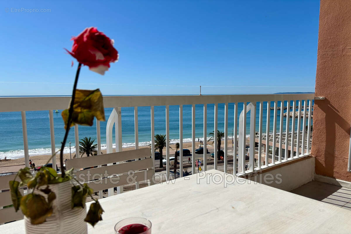 Appartement à FREJUS