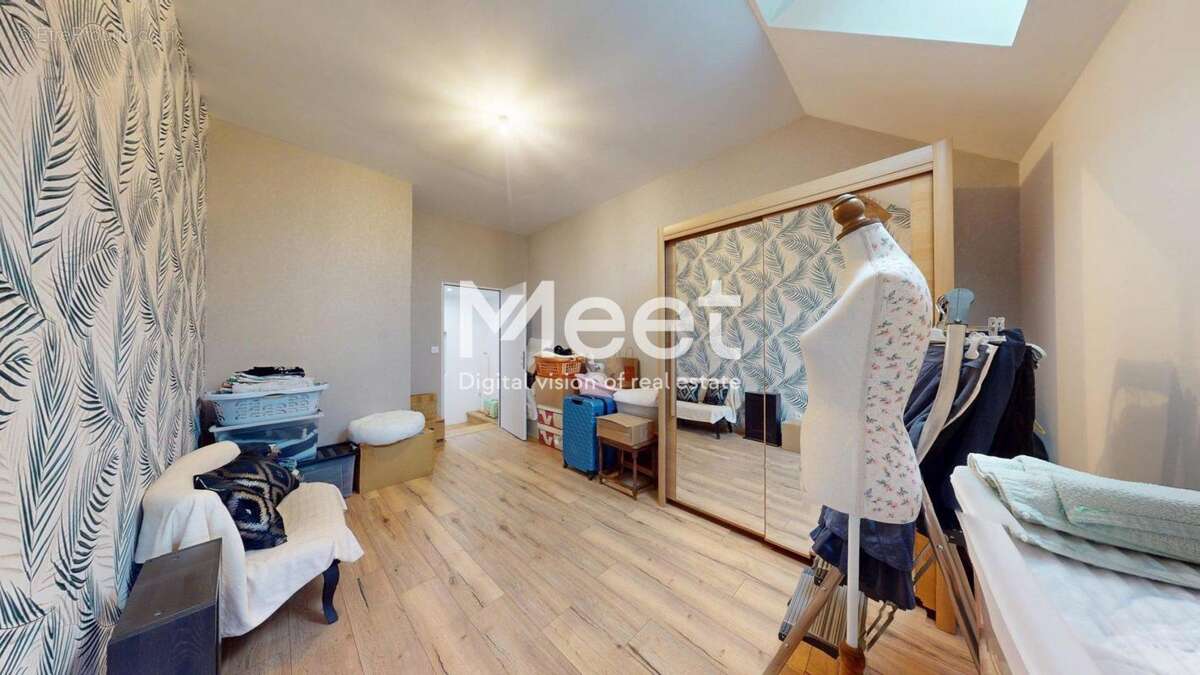 Maison à SAINT-MARTIN-SUR-ARMANCON