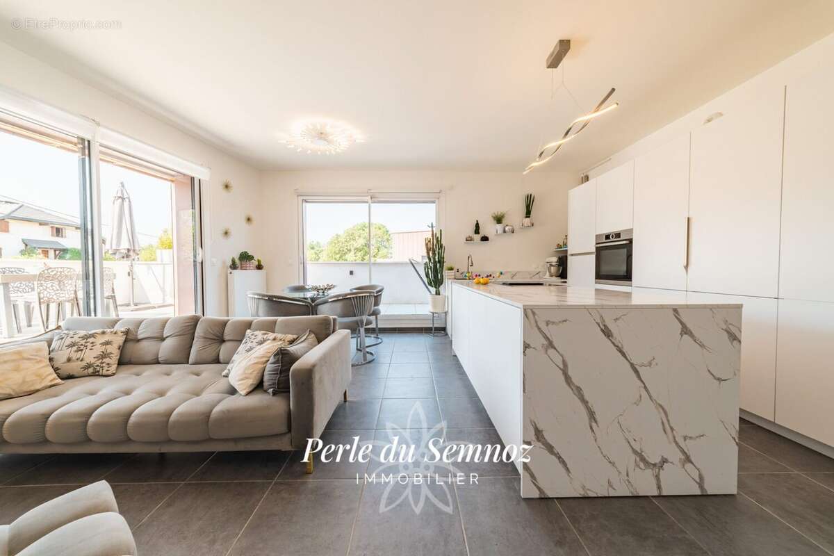 Appartement 87 m² à Seynod  - photo 8